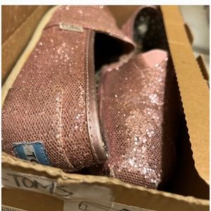 Toms pink sparkly